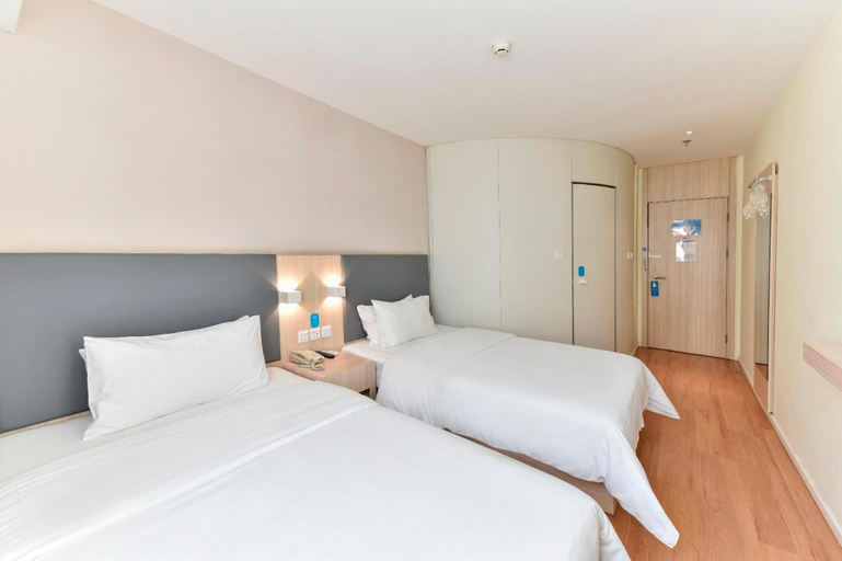 Bedroom 4, HanTing Hotel (Beijing Anzhen Bridge WestAnhuaqiao Subway Station), Beijing