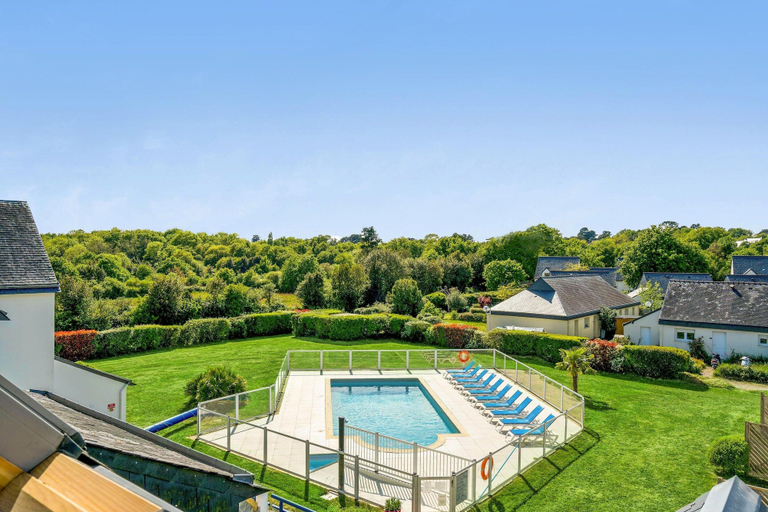 Others 2, Stunning Oceanfront Haven for 2, Morbihan
