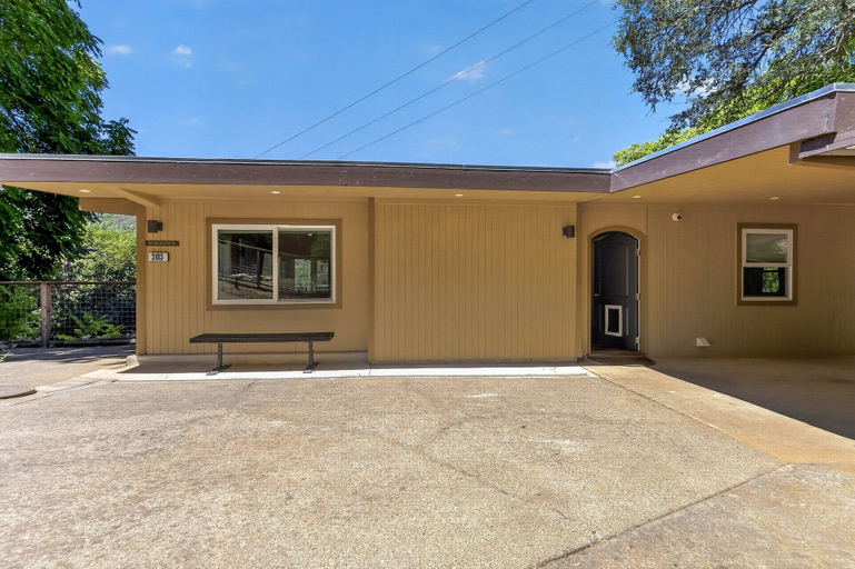 Others 4, Quiet Haven Near Clear Lake - Full Kitchen 1 Bedroom Home, Lake