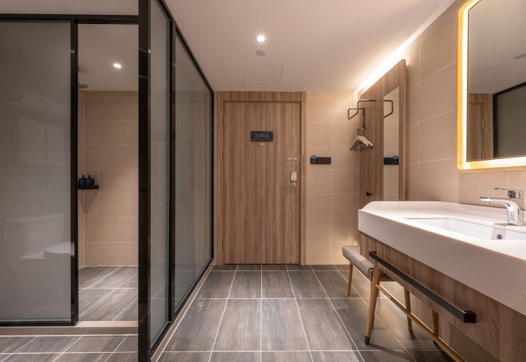 Bathroom 3, Hanting Hotel Jinan West Station Zhanqian Square, Jinan