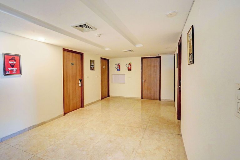 Others 5, Townhouse by OYO Old Kalka Ambala Road, Sahibzada Ajit Singh Nagar