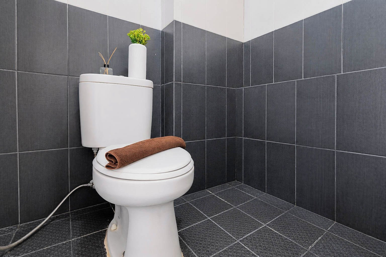 Others 2, Combined And Neat 2Br Apartment Green Pramuka City, Central Jakarta