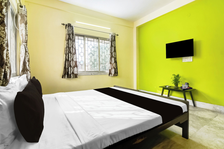Others 3, Hotel O Mukundapur Medica Bus Stand, South 24 Parganas