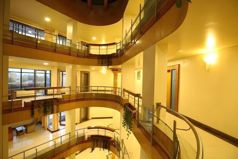 Exterior & Views 2, Hotel Kohinoor Square, Kolhapur
