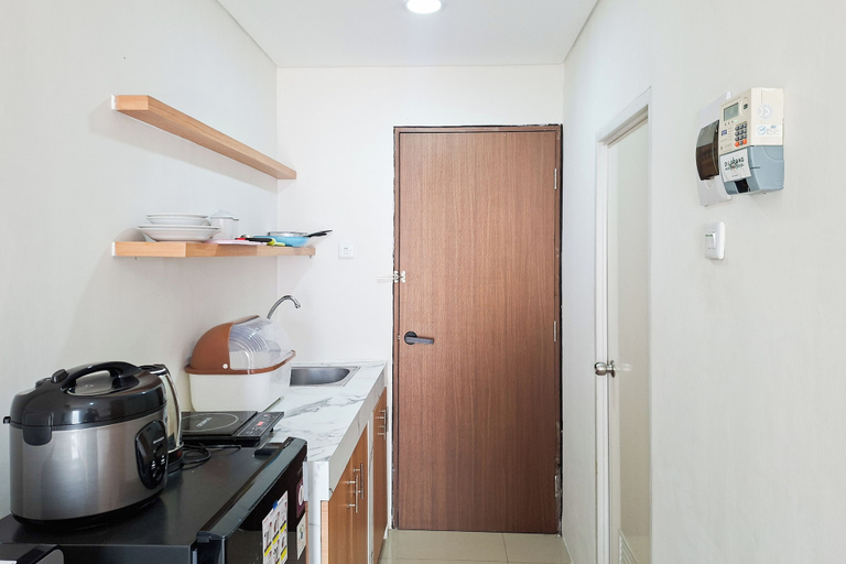 Others 2, Chic And Bright Studio At Apartment Sudimara Forestwalk, South Tangerang