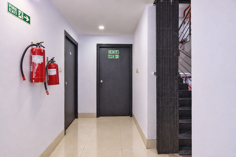Others 5, Townhouse Oak Ballygunge, Kolkata