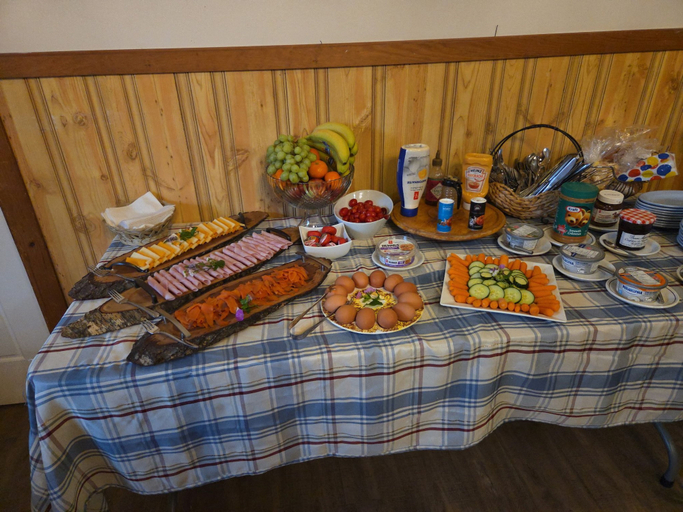 Food & Drinks, Bridgetown Motor Inn, Annapolis