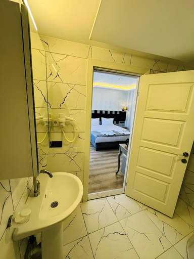 Bathroom 3, Old City Viva Hotel, Fatih