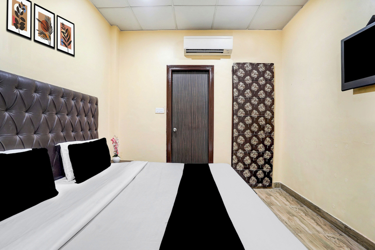 Others 2, Collection O by OYO Burlton Park, Jalandhar