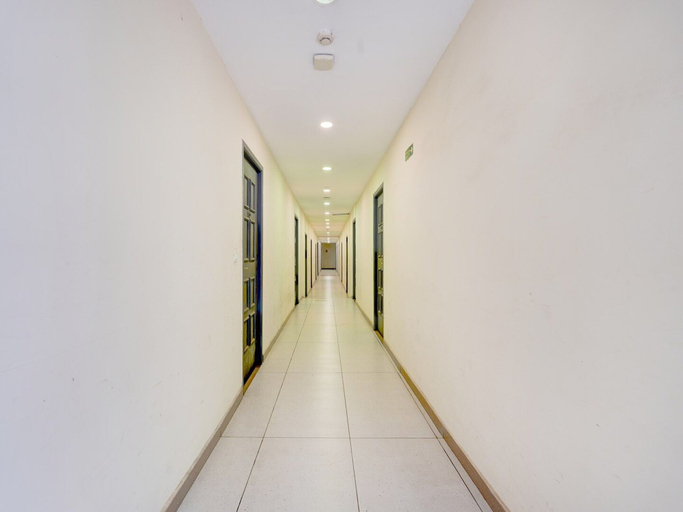 Others 5, Super Deluxe Room T Nagar Chennai, Chennai
