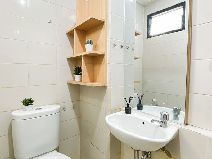 Others 3, Warm And Homey Studio Apartment Lagoon Bekasi Town Square, Bekasi
