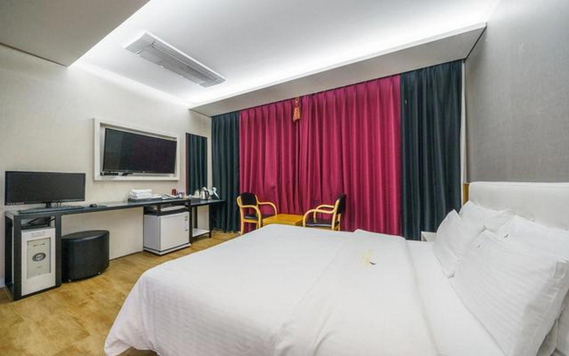 Bedroom 3, Pocheon Rainbow, Pocheon