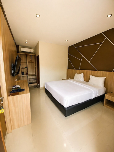 Bedroom 5, Grand Kuta Hotel Lombok, Lombok