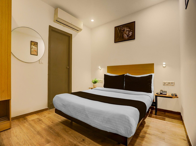 Others 2, Deluxe With Balconyaps In, Kaushambi