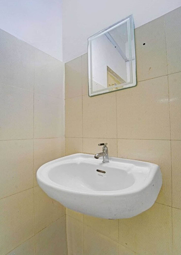 Others 2, Collection O Hotel Blueline, Kanpur Nagar