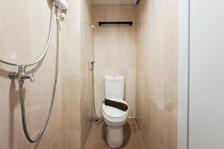 Others 5, Comfortable Neat Studio At Apartment Urbantown Serpong, South Tangerang