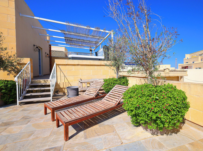 Others 3, Luxury 1BR Rooftop Jacuzzi & Gozo Views