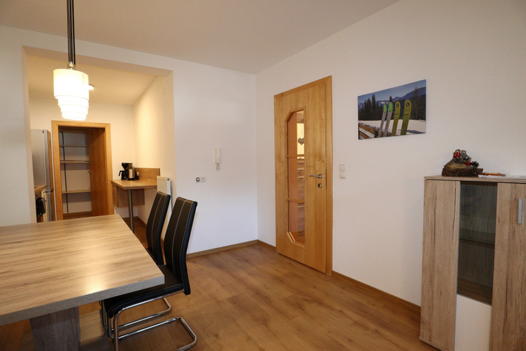 Others 5, Apartment in Strengen With Mountain Views, Landeck