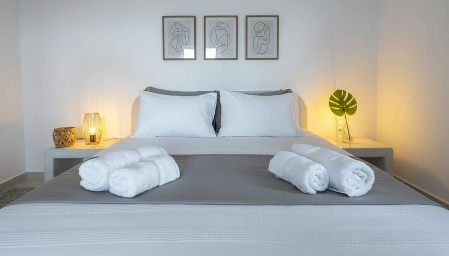 Others 3, Apartment Near Dinan Center, South Aegean