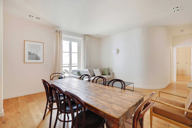 Others 4, Spacious Apartment 3br/8p - Opera, Paris