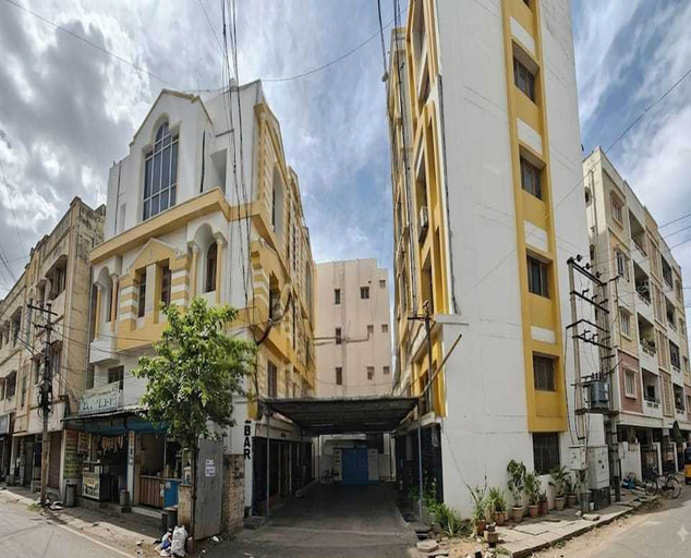 Others 4, Deluxe Room S P Grand, Karur