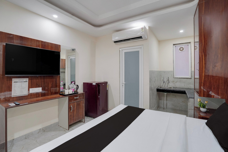Others 2, Townhouse Phase 3 DLF Cyber City, Gurgaon