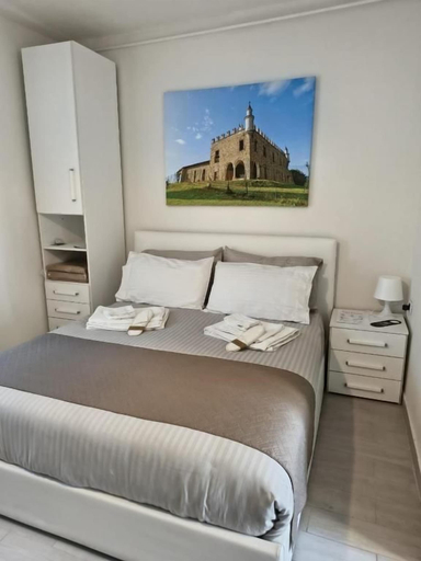Bedroom 3, Franciacorta White, Brescia