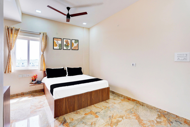Bedroom 3, Hotel O Sriperambadhur, Kancheepuram