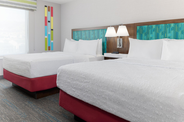 Bedroom 3, Hampton Inn & Suites Porter Ranch Los Angeles, Los Angeles