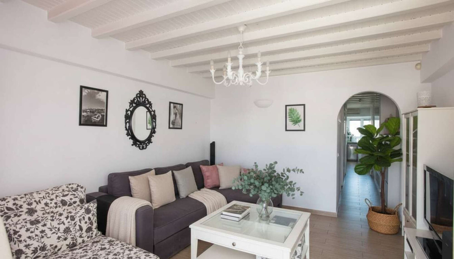 Others 2, Traditional House in Mykonos Centre, South Aegean