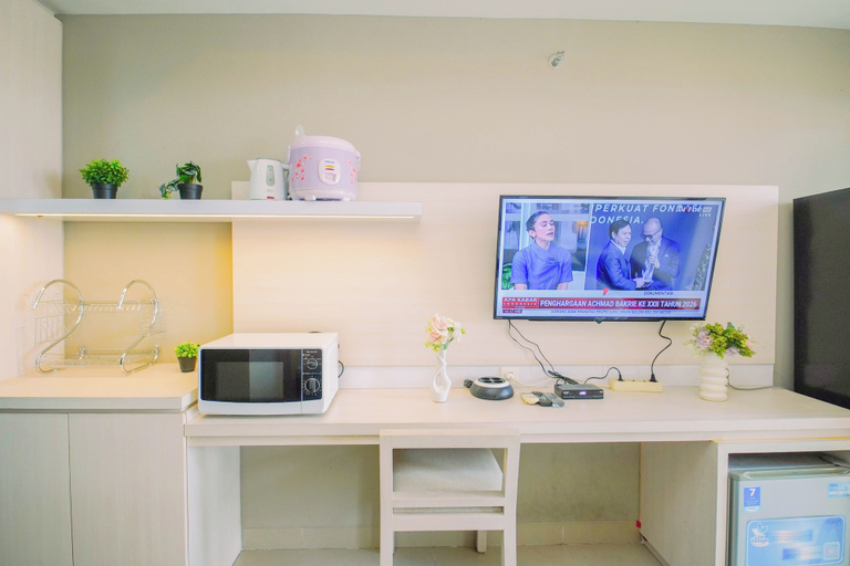Others 5, Warm And Welcoming Studio (No Kitchen) At Apartment Mustika Golf Residence, Cikarang