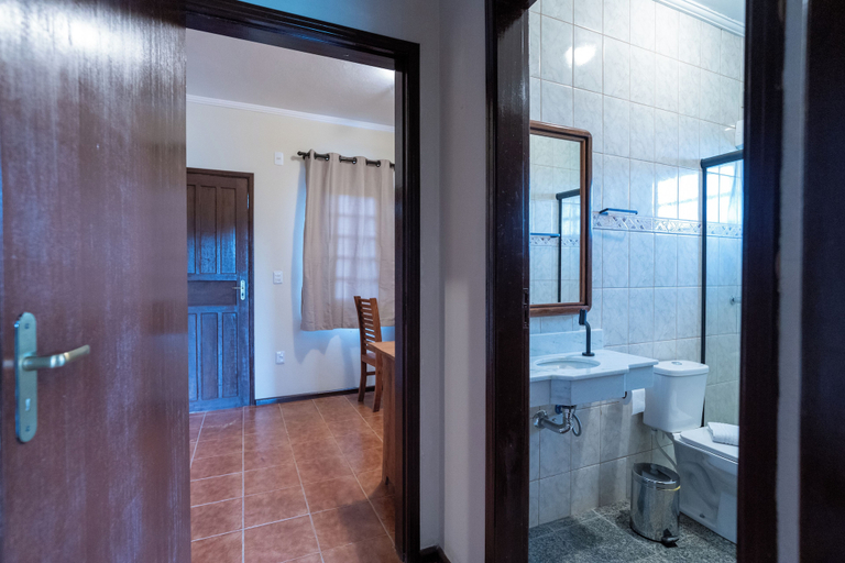 Bathroom 3, Hotel Dona Paschoalina, Socorro