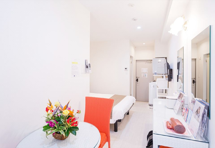 Others 4, Rozzz Stay (Rozzz Stay Naha Asahibashi Ekimae), Naha