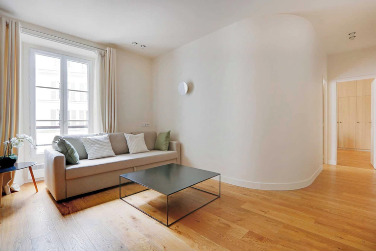Others 5, Spacious Apartment 3br/8p - Opera, Paris