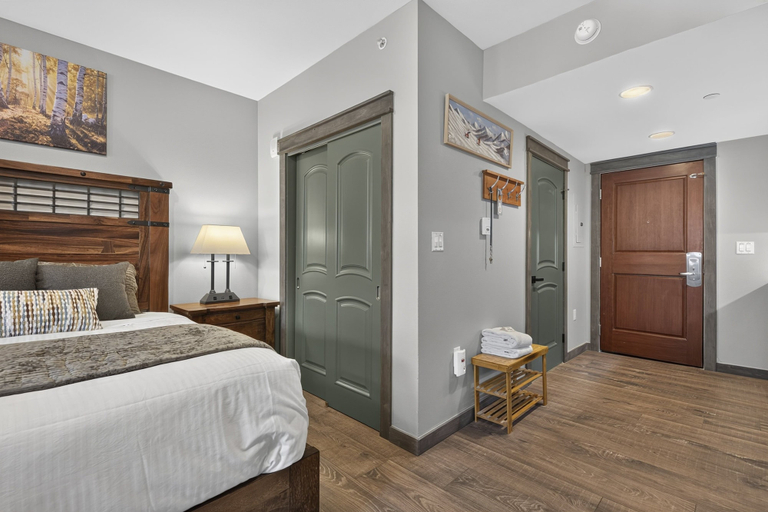Bedroom 3, Premium Unit 4571 - Studio - Founders Pointe Condo, Grand