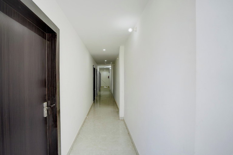 Others 5, Super Collection O Taramandal Road, Gorakhpur