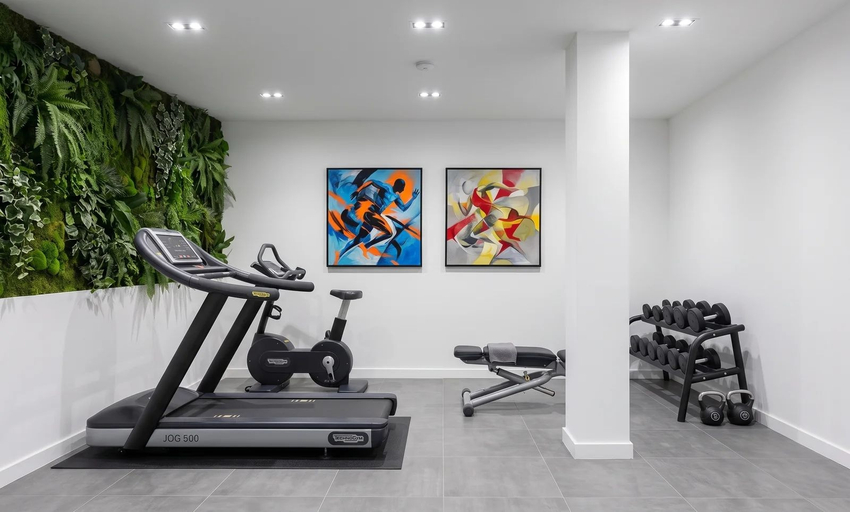 Others 5, Essential Stays Madrid Getafe, Madrid