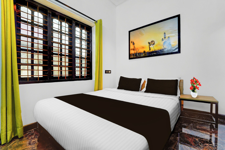 Others 5, Hotel O Kazhakuttam Railway Station, Thiruvananthapuram