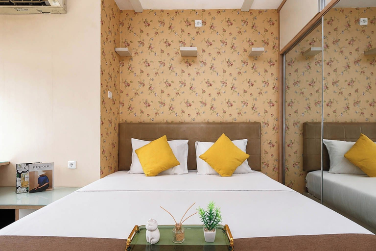 Others 2, Classic Comfortable 1Br At Apartment Green Pramuka City, Jakarta Pusat