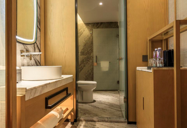 Bathroom 3, Guangzhou Shiyi Chengzhan Hotel (Canton Tower), Guangzhou