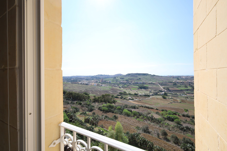 Others 4, Luxury 1BR Rooftop Jacuzzi & Gozo Views