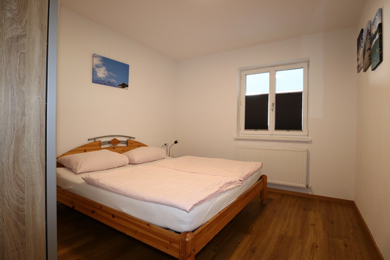 Others 2, Apartment in Strengen With Mountain Views, Landeck