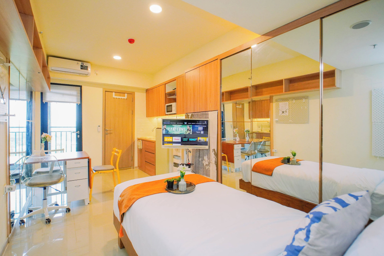Others 1, Pleasant Warm Studio Room At Apartment Meikarta District 2, Cikarang