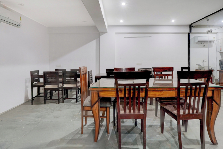 Others 3, Townhouse Sector 46 Huda Market, Gurgaon