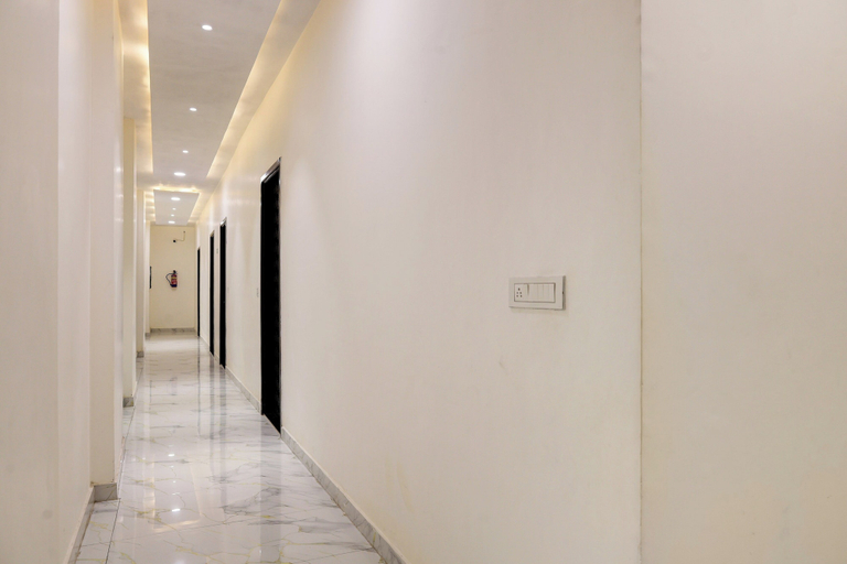 Others 4, Townhouse by OYO GT Road Amritsar Near, Amritsar