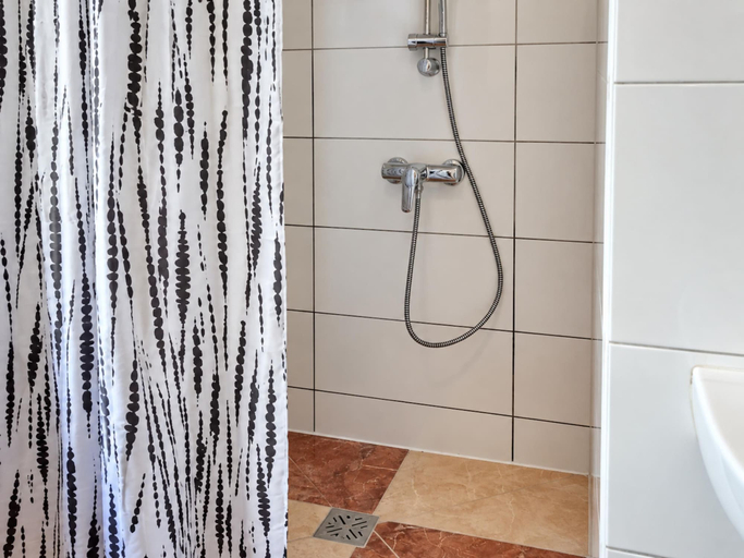 Others 5, Vienna Calling 1BR near Westbahnhof, Wien