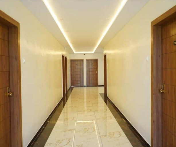 Others 2, Suite Room Golden Hills, Satara
