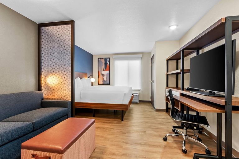 Bedroom 4, Everhome Suites Yuma East I-8 by Choice Hotels, Yuma