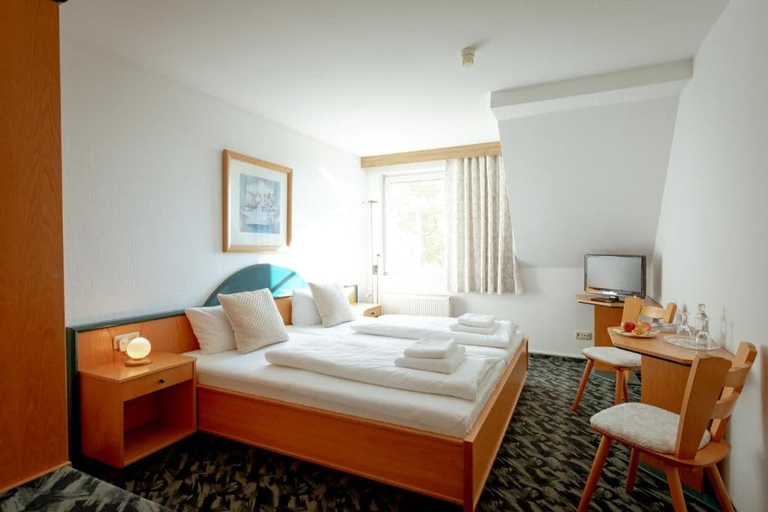 Bedroom 2, Stiefelburg GmbH, Weimarer Land