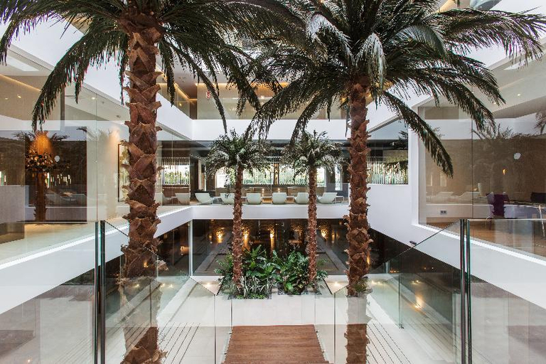 Public Area, The Oasis by Don Carlos Resort, Málaga